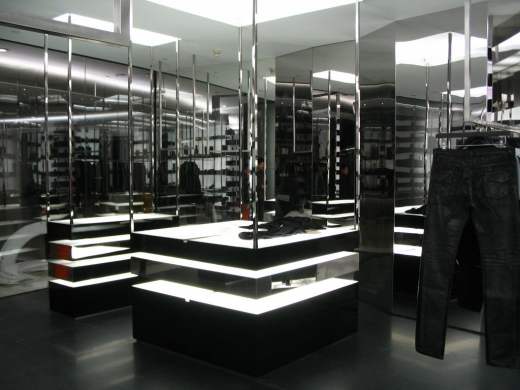 男装上海专卖店（施工图及实景）缩略图